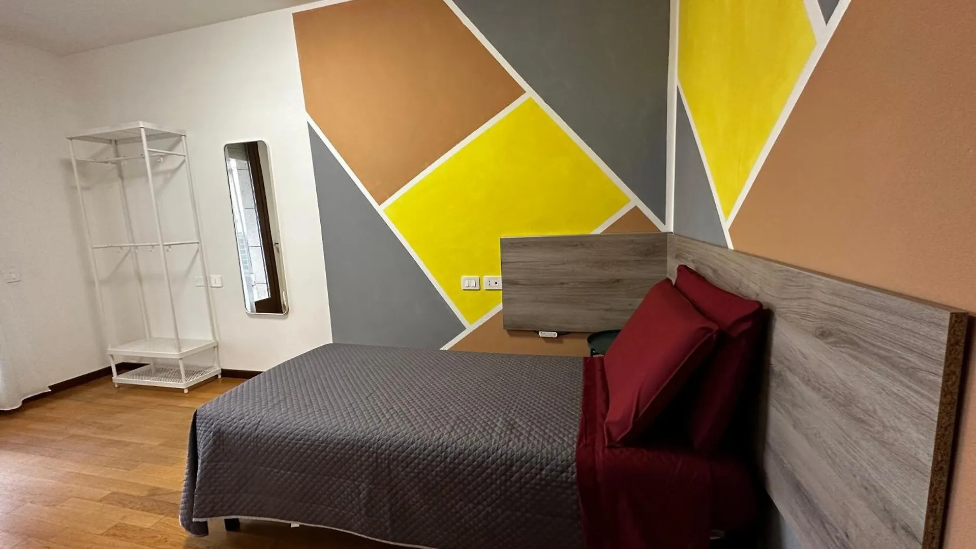 Girasole Guest House Verona 0*,  Italië